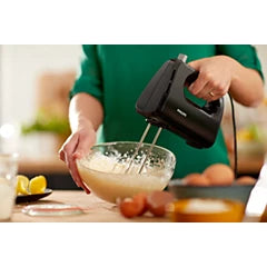 Philips Daily Collection Hand Mixer Model HR3705/10